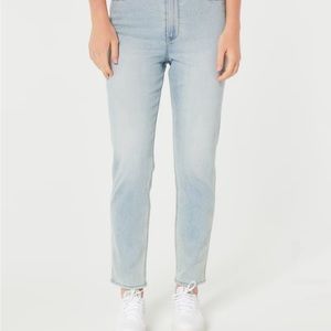 Hollister  jeans